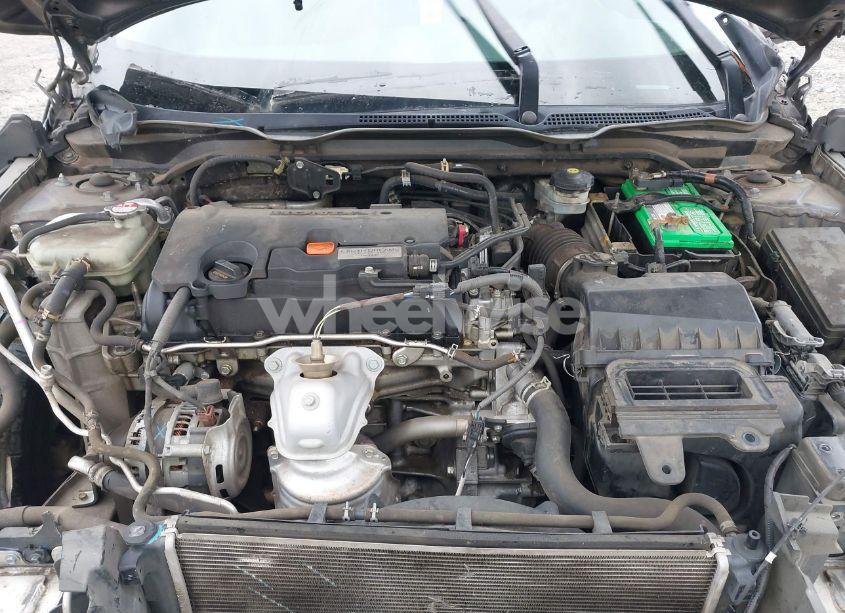 Photo 10 of 2017 Honda Civic LX (VIN 19XFC2F54HE000568)