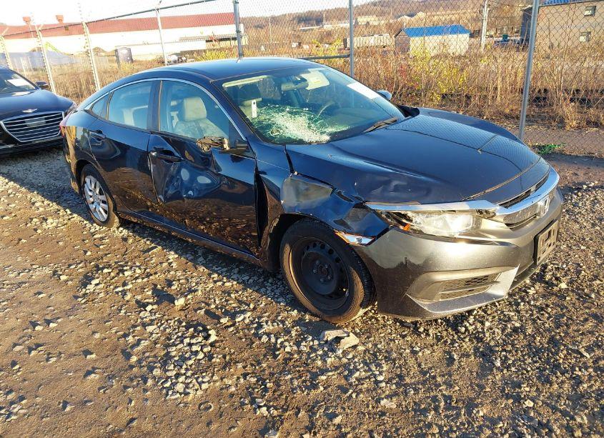 2017 Honda Civic LX (VIN 19XFC2F54HE211222) main photo