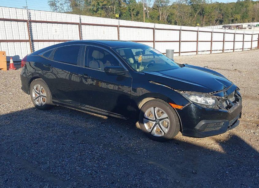 2018 Honda Civic LX (VIN 19XFC2F54JE001516) main photo