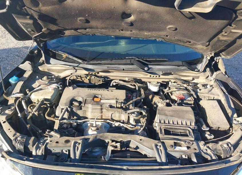 Photo 10 of 2018 Honda Civic LX (VIN 19XFC2F54JE001516)