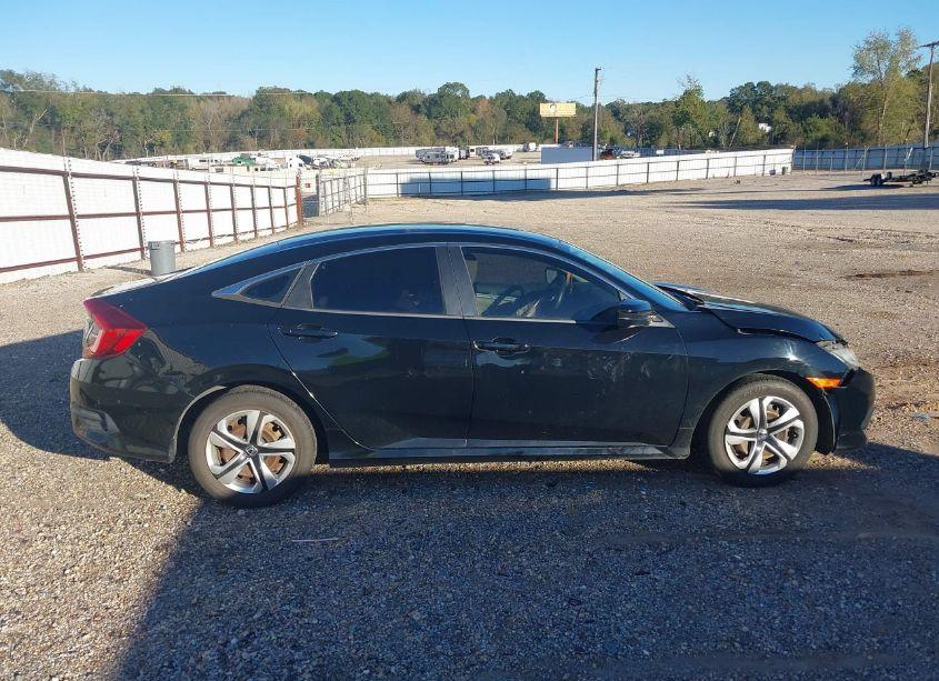 Photo 14 of 2018 Honda Civic LX (VIN 19XFC2F54JE001516)