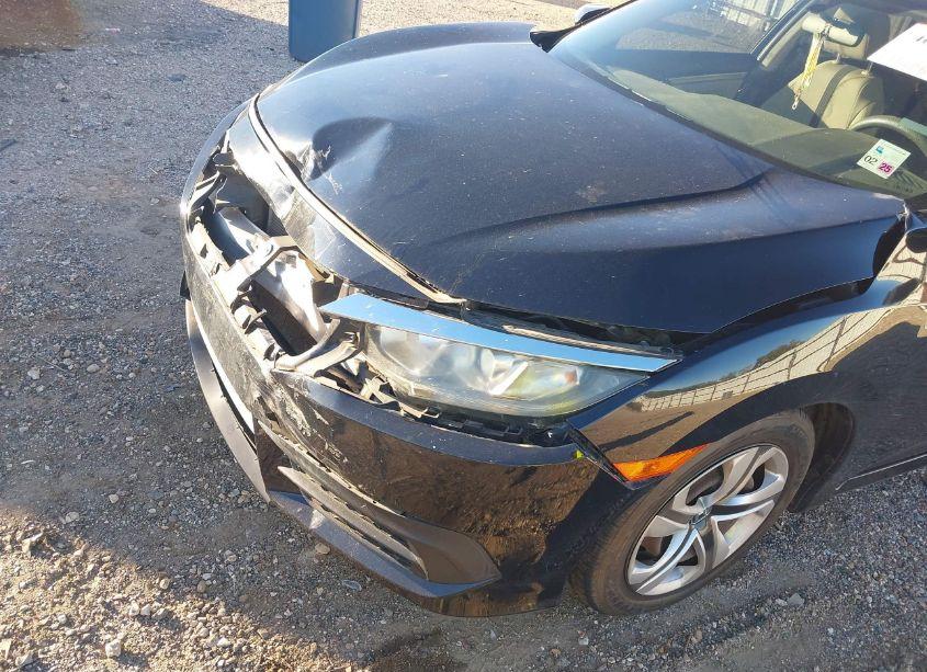 Photo 19 of 2018 Honda Civic LX (VIN 19XFC2F54JE001516)