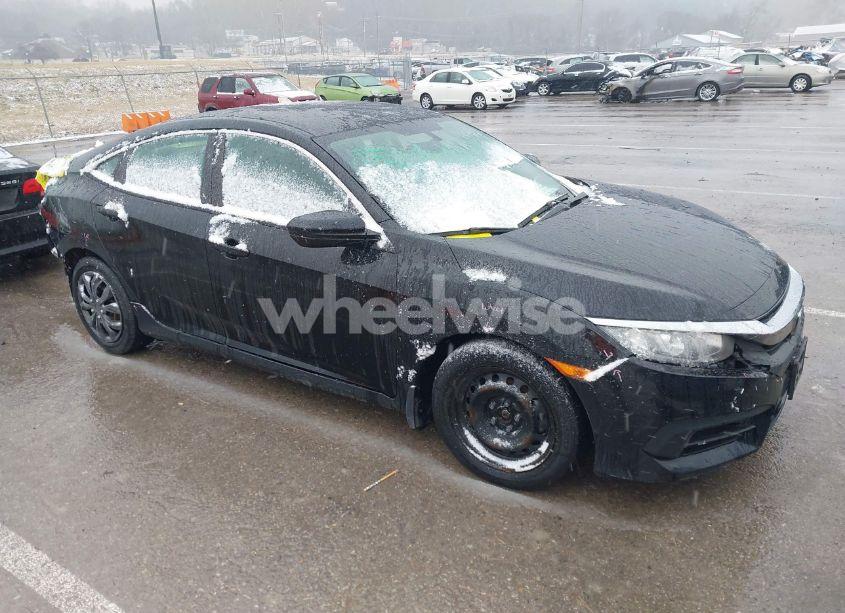 2018 Honda Civic LX (VIN 19XFC2F54JE011642) main photo