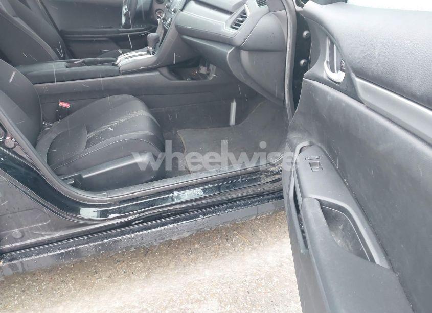 Photo 5 of 2018 Honda Civic LX (VIN 19XFC2F54JE011642)