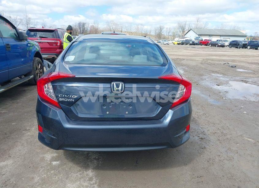 Photo 17 of 2018 Honda Civic LX (VIN 19XFC2F54JE012886)