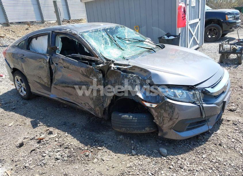 2018 Honda Civic LX (VIN 19XFC2F54JE016081) main photo