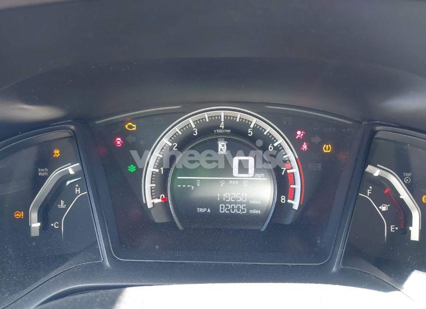 Photo 7 of 2018 Honda Civic LX (VIN 19XFC2F54JE027744)