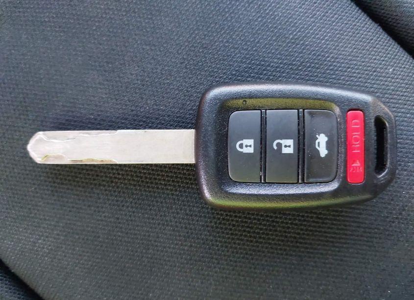 Photo 11 of 2018 Honda Civic LX (VIN 19XFC2F54JE030000)