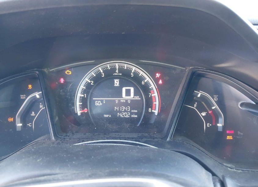 Photo 7 of 2018 Honda Civic LX (VIN 19XFC2F54JE035259)