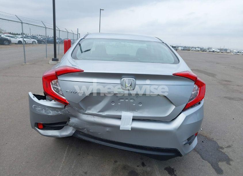 Photo 16 of 2018 Honda Civic LX (VIN 19XFC2F54JE039604)