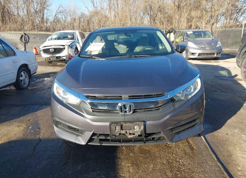 Photo 12 of 2018 Honda Civic LX (VIN 19XFC2F54JE041921)