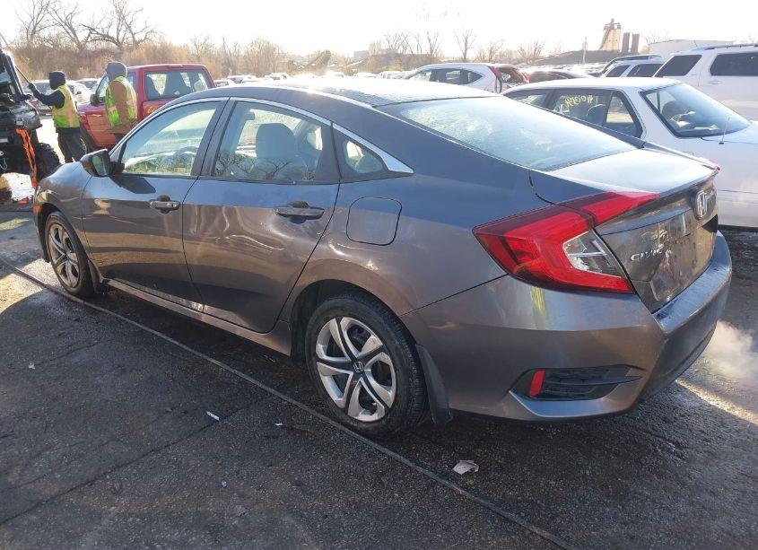 Photo 3 of 2018 Honda Civic LX (VIN 19XFC2F54JE041921)