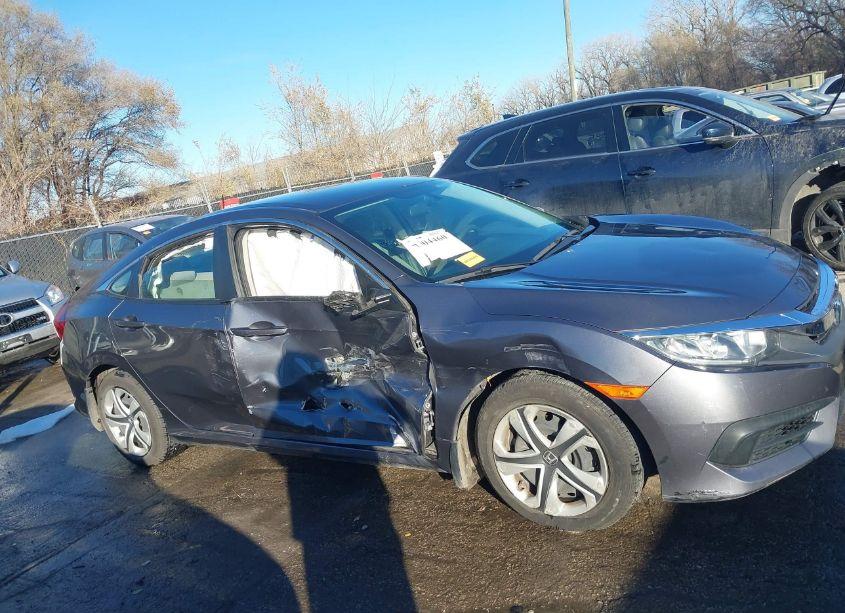 Photo 6 of 2018 Honda Civic LX (VIN 19XFC2F54JE041921)