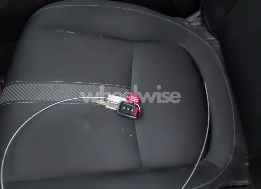 Photo 11 of 2018 Honda Civic LX (VIN 19XFC2F54JE209475)