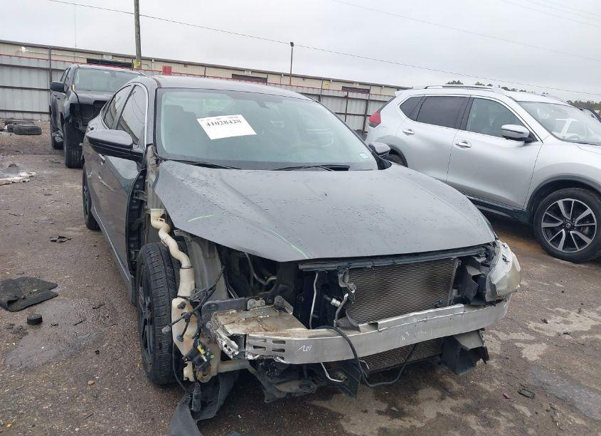 2016 Honda Civic LX (VIN 19XFC2F55GE021296) main photo