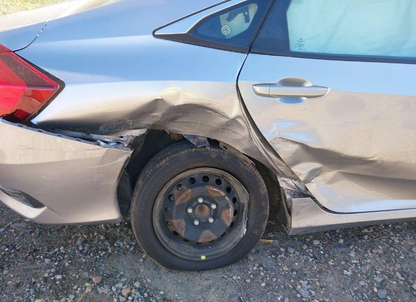 Photo 6 of 2016 Honda Civic LX (VIN 19XFC2F55GE030886)