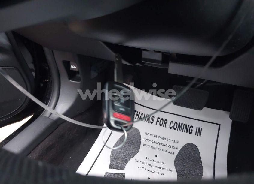 Photo 11 of 2016 Honda Civic LX (VIN 19XFC2F55GE066870)