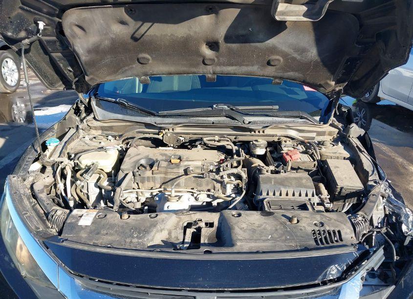 Photo 10 of 2016 Honda Civic LX (VIN 19XFC2F55GE208943)