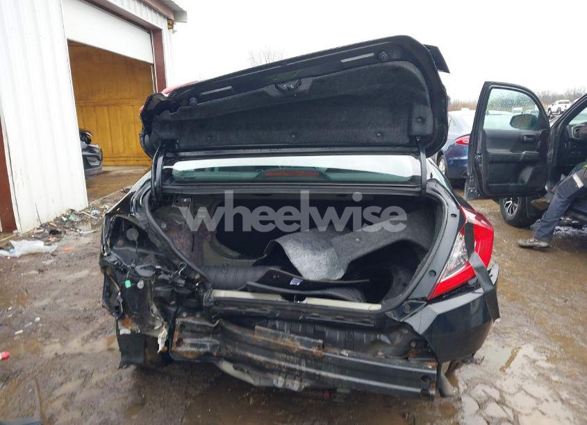 Photo 6 of 2017 Honda Civic LX (VIN 19XFC2F55HE032669)