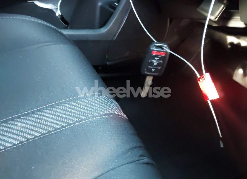 Photo 11 of 2017 Honda Civic LX (VIN 19XFC2F55HE053909)