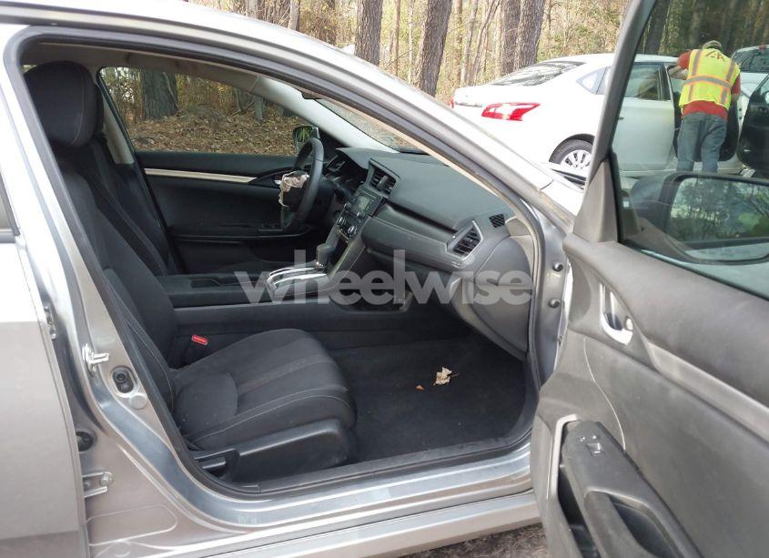 Photo 5 of 2017 Honda Civic LX (VIN 19XFC2F55HE059077)