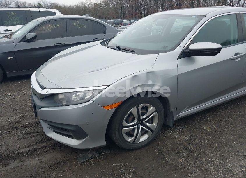 Photo 6 of 2017 Honda Civic LX (VIN 19XFC2F55HE232094)