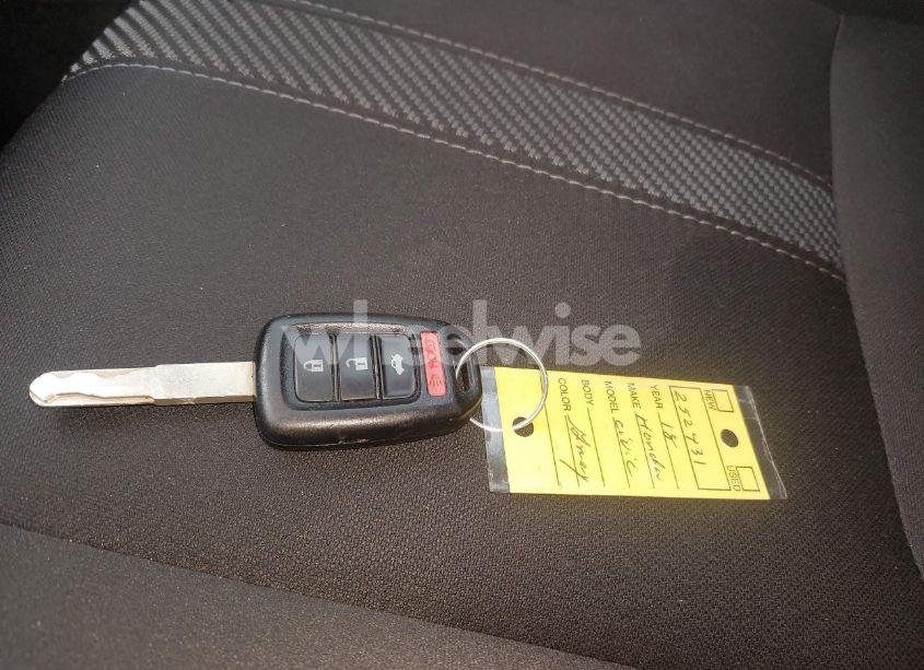 Photo 11 of 2018 Honda Civic LX (VIN 19XFC2F55JE003713)