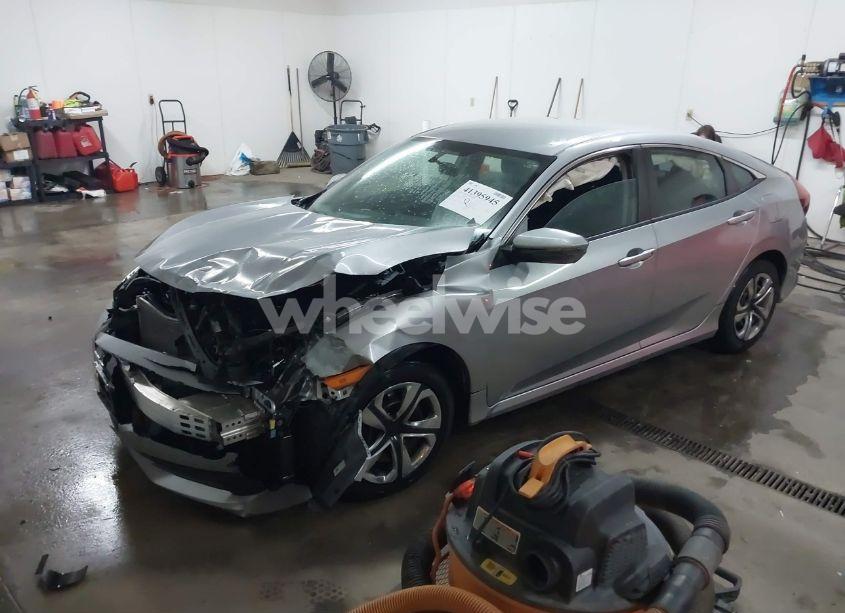 Photo 2 of 2018 Honda Civic LX (VIN 19XFC2F55JE003789)
