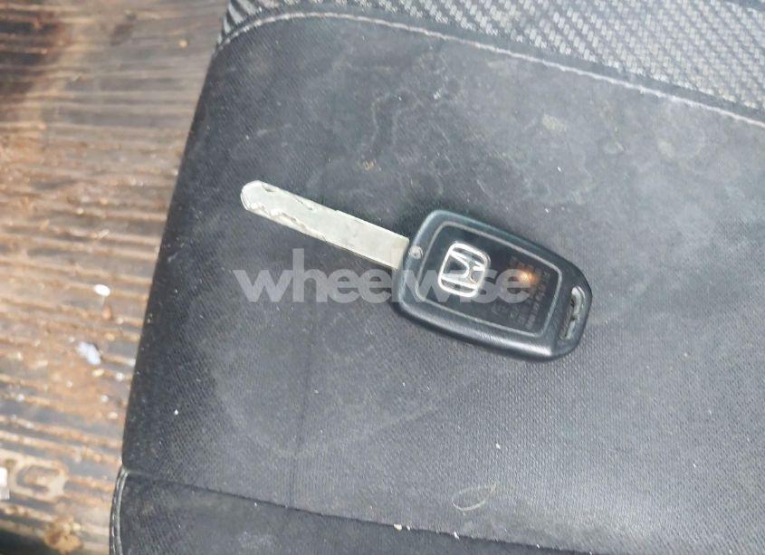 Photo 11 of 2018 Honda Civic LX (VIN 19XFC2F55JE003811)