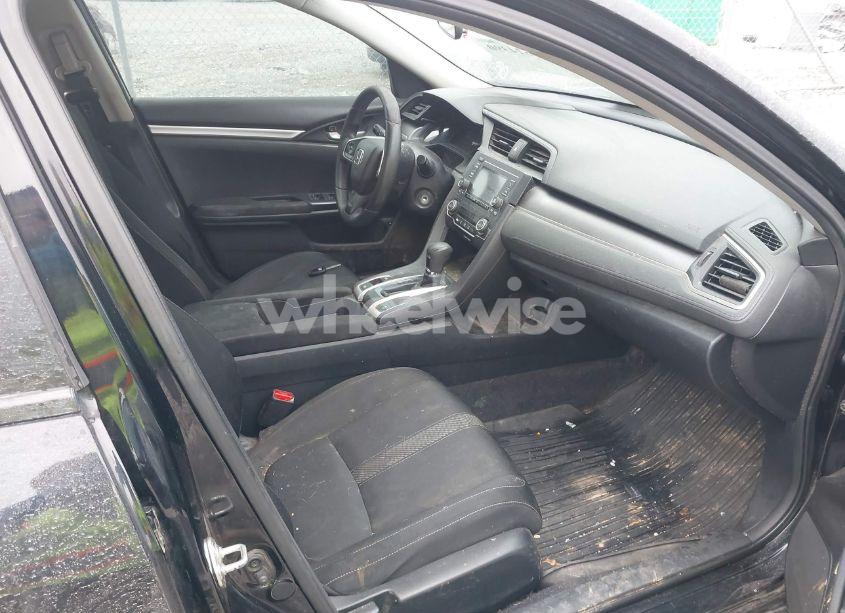 Photo 5 of 2018 Honda Civic LX (VIN 19XFC2F55JE003811)