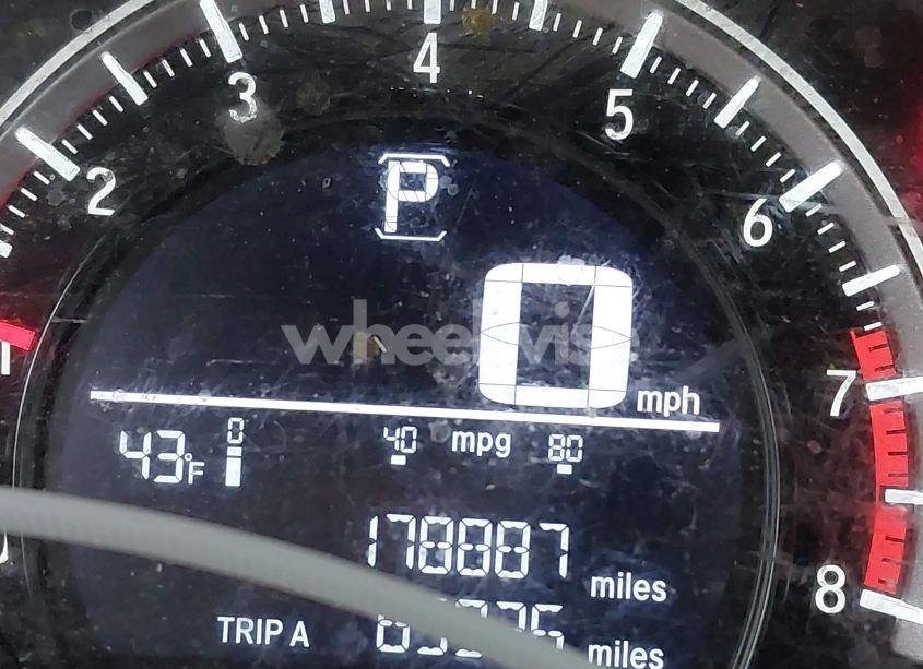 Photo 15 of 2018 Honda Civic LX (VIN 19XFC2F55JE008247)