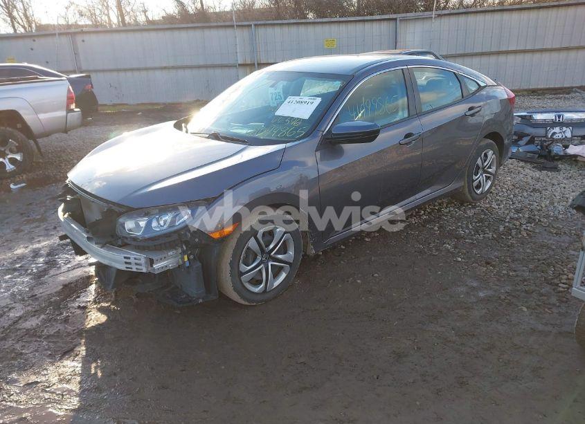 Photo 2 of 2018 Honda Civic LX (VIN 19XFC2F55JE025114)