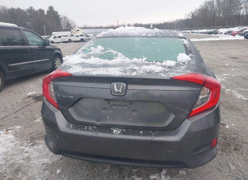 Photo 16 of 2018 Honda Civic LX (VIN 19XFC2F55JE203197)