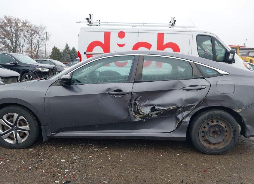 Photo 13 of 2016 Honda Civic LX (VIN 19XFC2F56GE004085)
