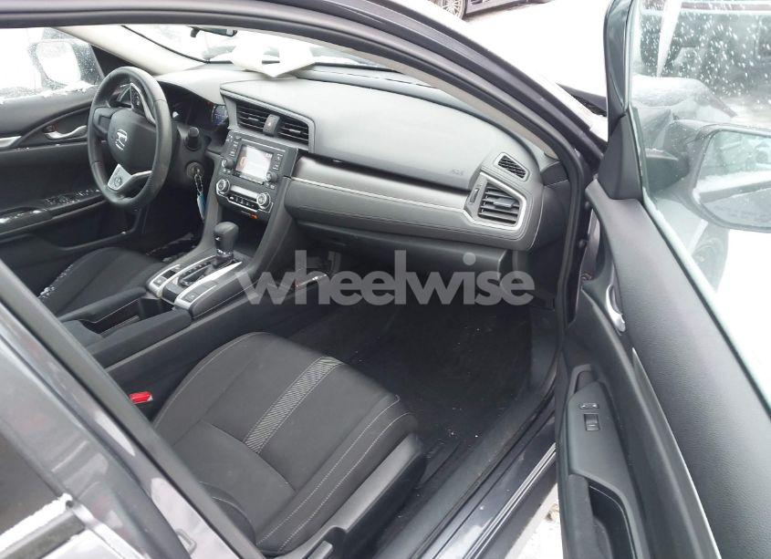 Photo 5 of 2016 Honda Civic LX (VIN 19XFC2F56GE071978)