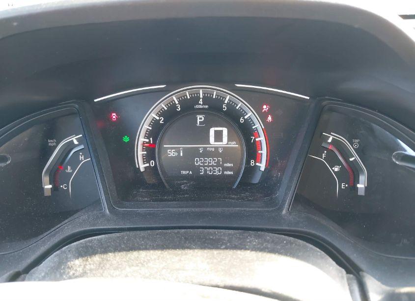 Photo 7 of 2018 Honda Civic LX (VIN 19XFC2F56JE005390)