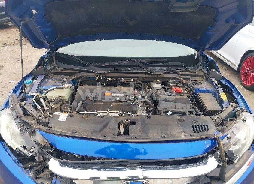 Photo 10 of 2018 Honda Civic LX (VIN 19XFC2F56JE006751)