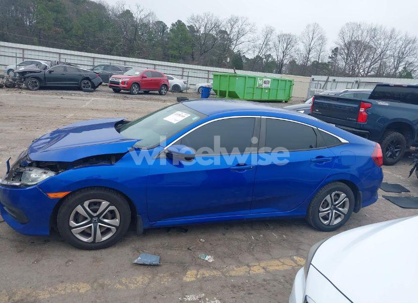 Photo 14 of 2018 Honda Civic LX (VIN 19XFC2F56JE006751)
