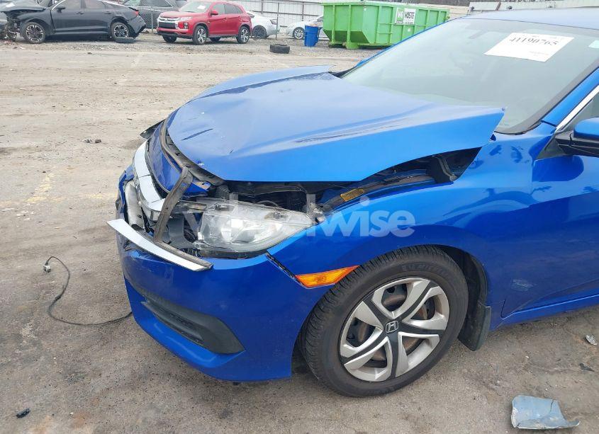 Photo 6 of 2018 Honda Civic LX (VIN 19XFC2F56JE006751)
