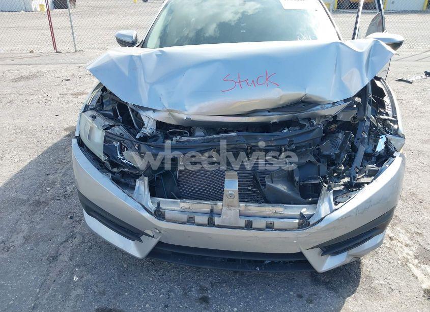 Photo 10 of 2018 Honda Civic LX (VIN 19XFC2F56JE008922)