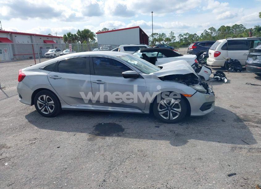 Photo 13 of 2018 Honda Civic LX (VIN 19XFC2F56JE008922)