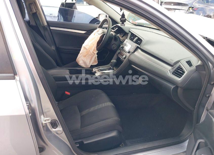 Photo 5 of 2018 Honda Civic LX (VIN 19XFC2F56JE008922)