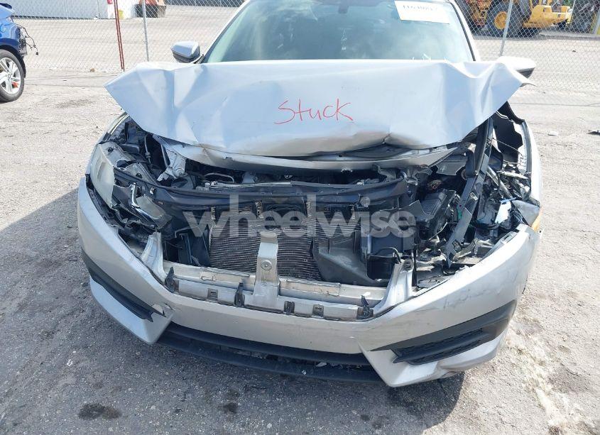 Photo 6 of 2018 Honda Civic LX (VIN 19XFC2F56JE008922)