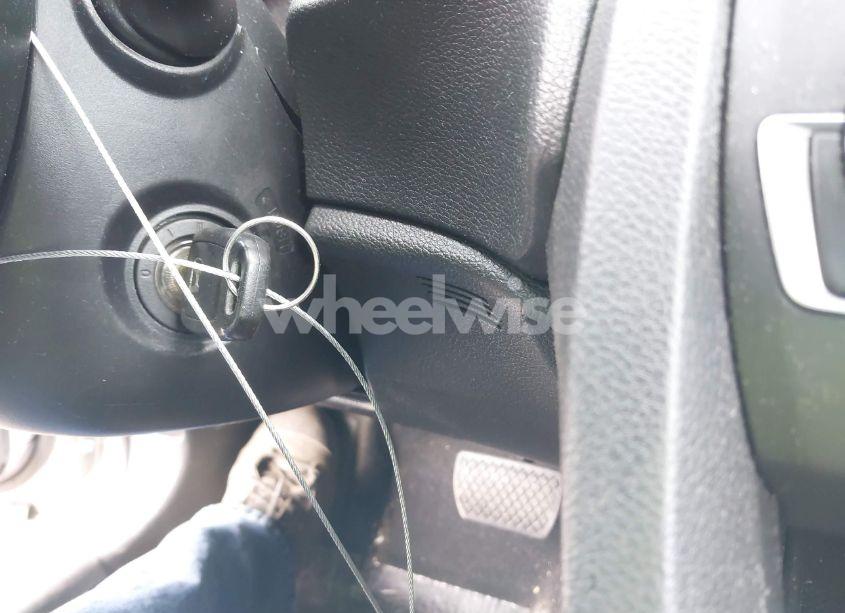 Photo 11 of 2018 Honda Civic LX (VIN 19XFC2F56JE201460)