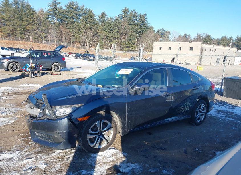 Photo 14 of 2018 Honda Civic LX (VIN 19XFC2F56JE201877)