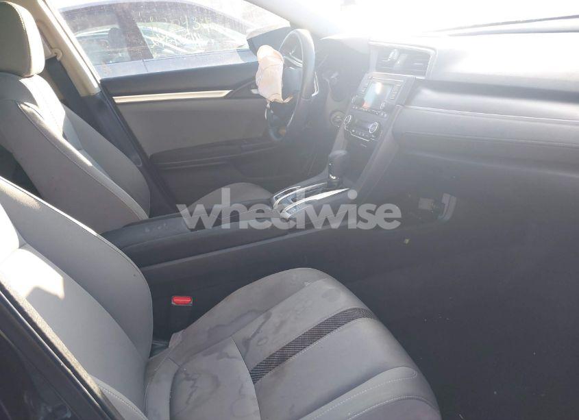 Photo 5 of 2018 Honda Civic LX (VIN 19XFC2F56JE201877)