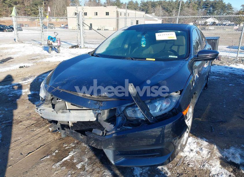 Photo 6 of 2018 Honda Civic LX (VIN 19XFC2F56JE201877)