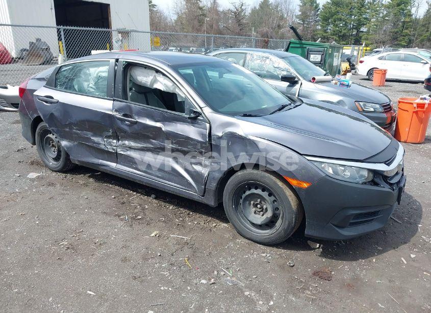 2018 Honda Civic LX (VIN 19XFC2F56JE204147) main photo