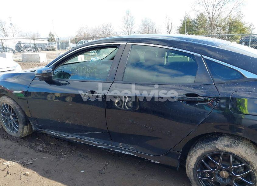 Photo 13 of 2016 Honda Civic LX (VIN 19XFC2F57GE017296)