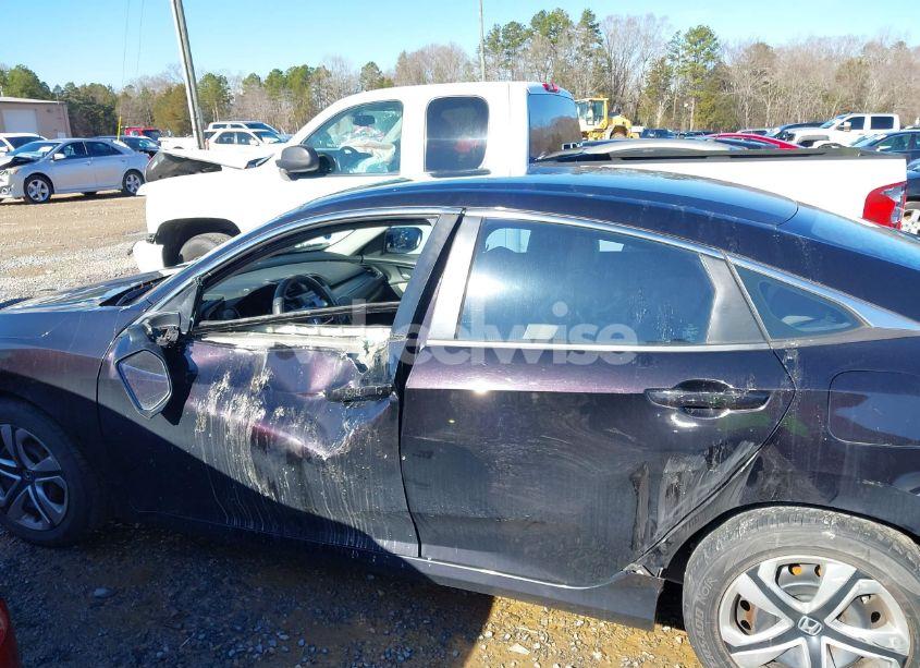 Photo 13 of 2016 Honda Civic LX (VIN 19XFC2F57GE028895)